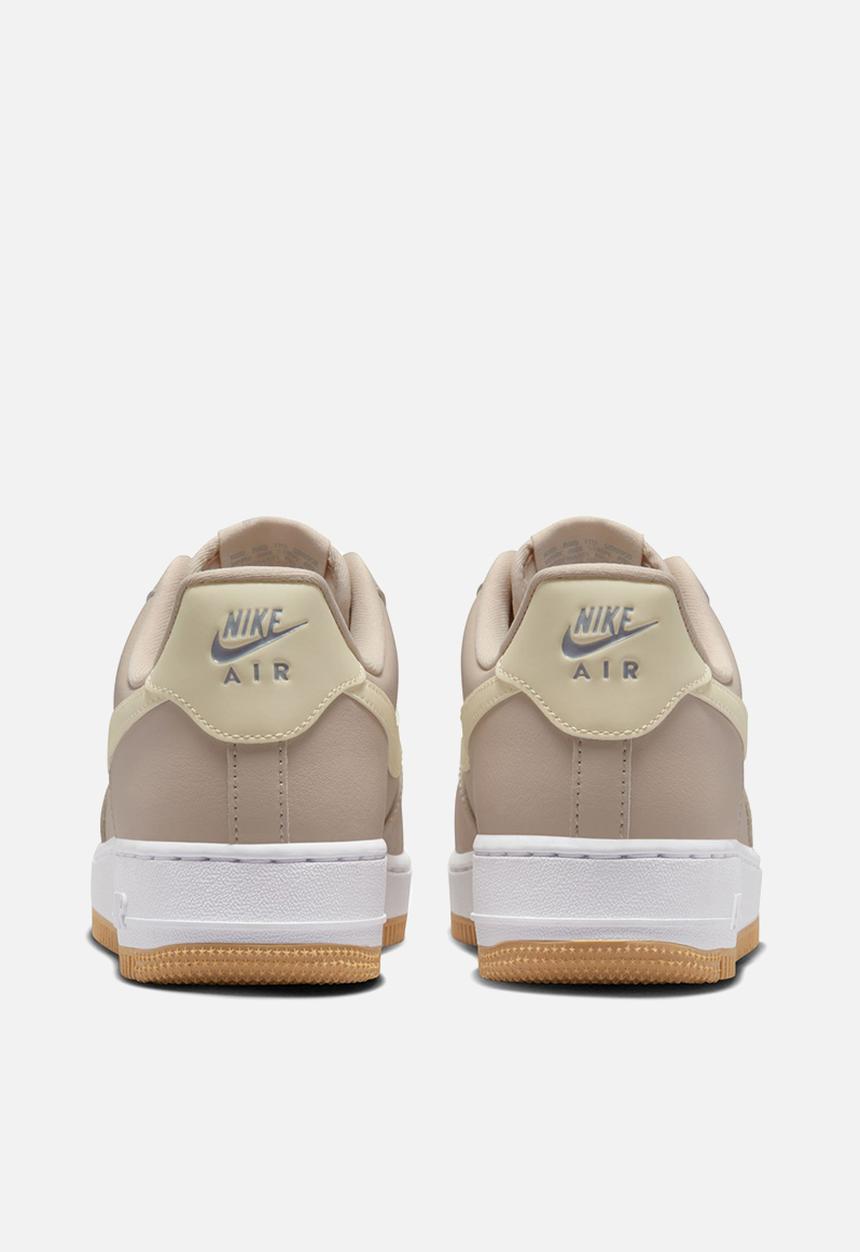 Nike - Air Force 1 '07