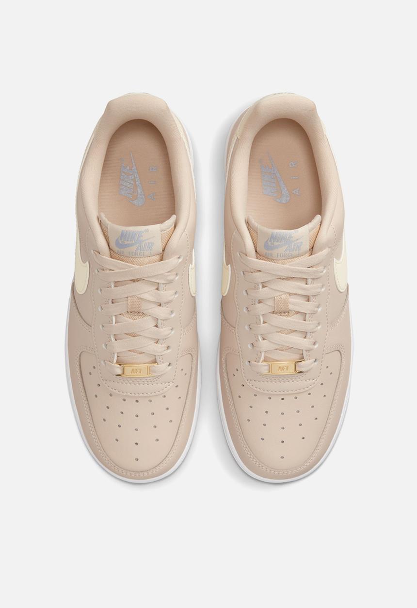 Nike - Air Force 1 '07