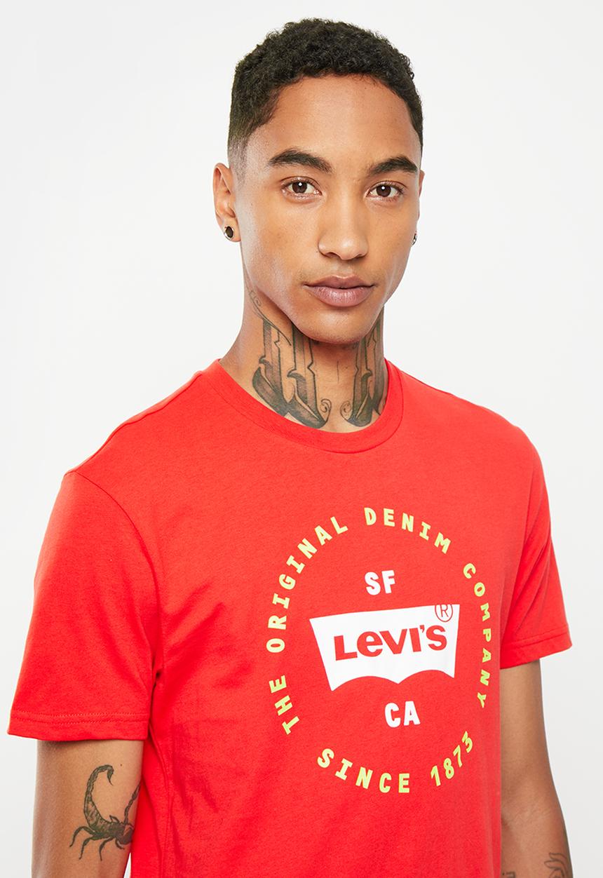 Levi’s® - Circle text grp tee - poppy red 