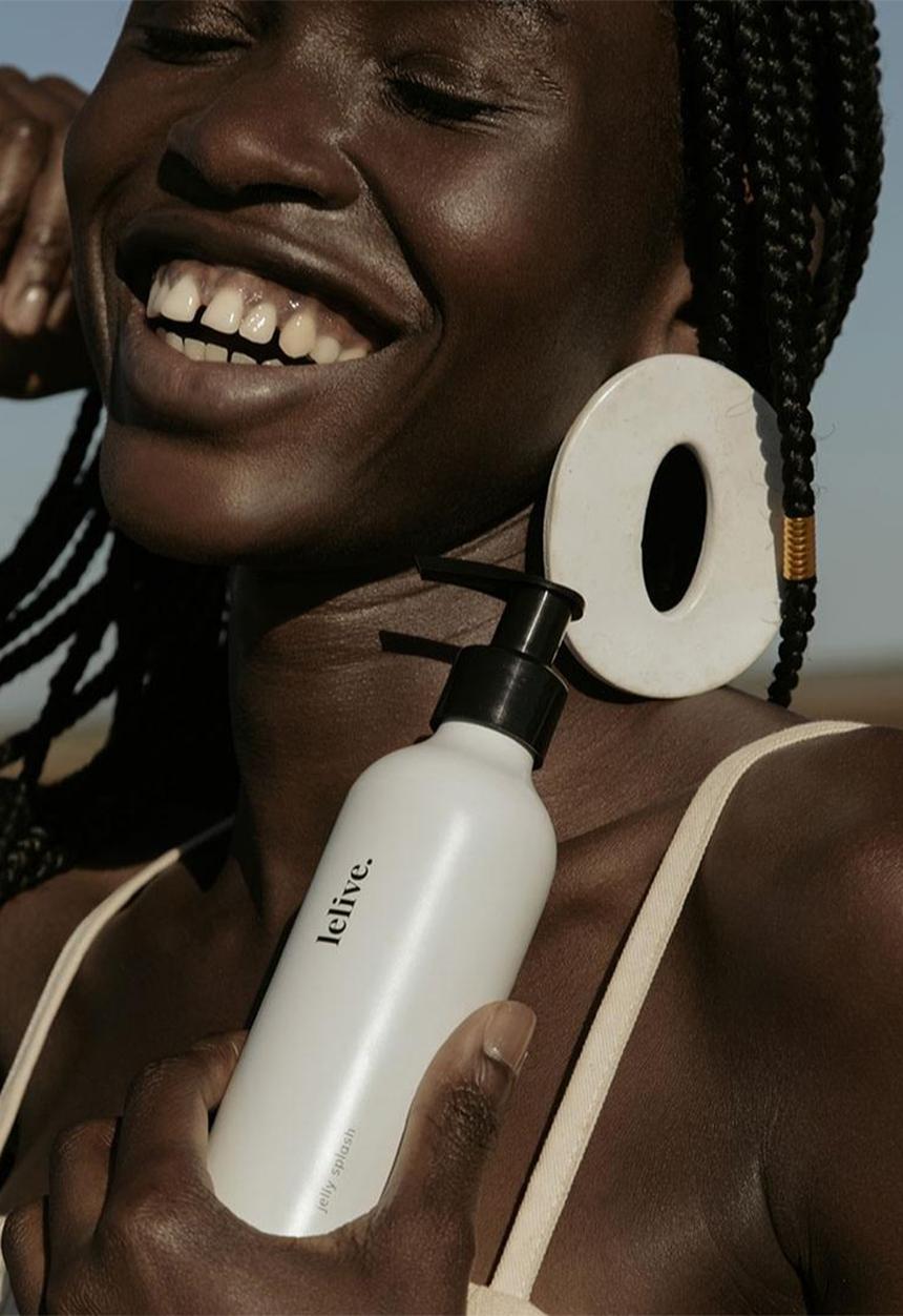 lelive. - 3-step Routine  Nourish, Hydrate + Glow  Lush Moisturiser 