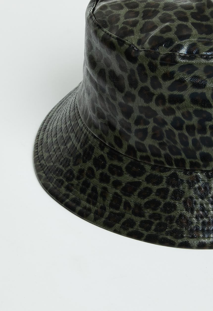 Superbalist - Leopard print bucket hat - green & black