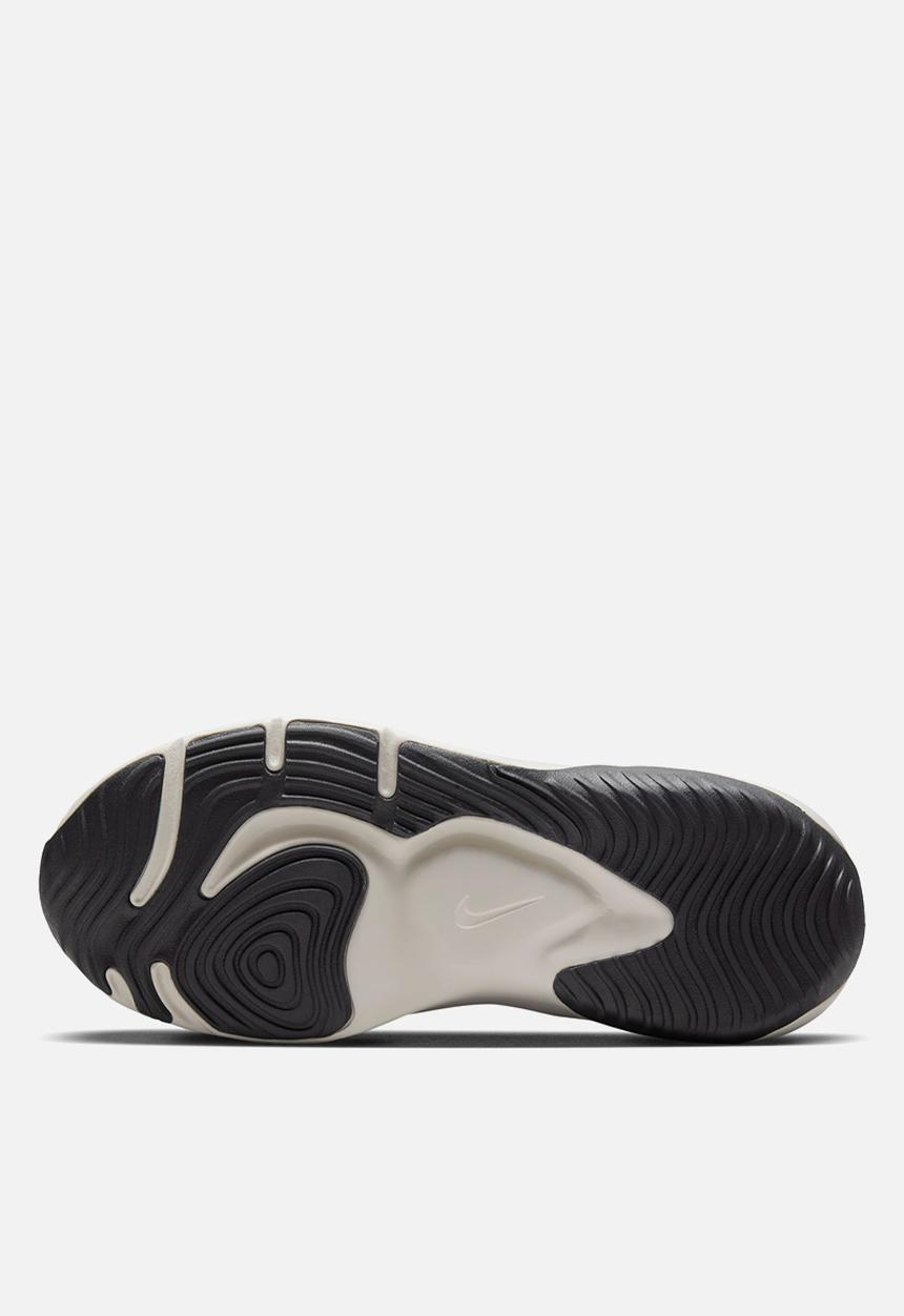 Nike - Legend essential 3 next nature - coral chalk/black-sail