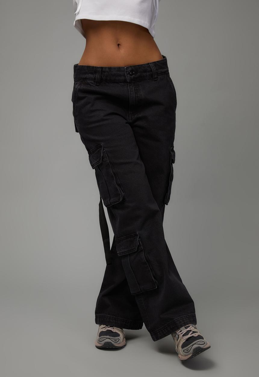 Factorie - Strappy cargo jean - washed black