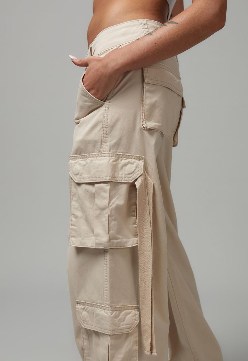 Factorie - Strappy cargo pant - light stone
