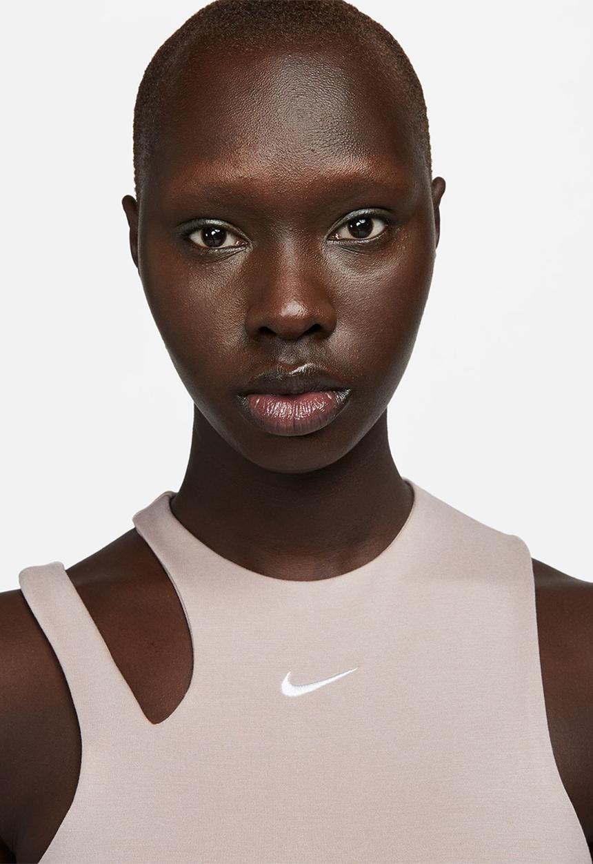 Nike - W nsw essntl bodysuit tank - diffused taupe/white
