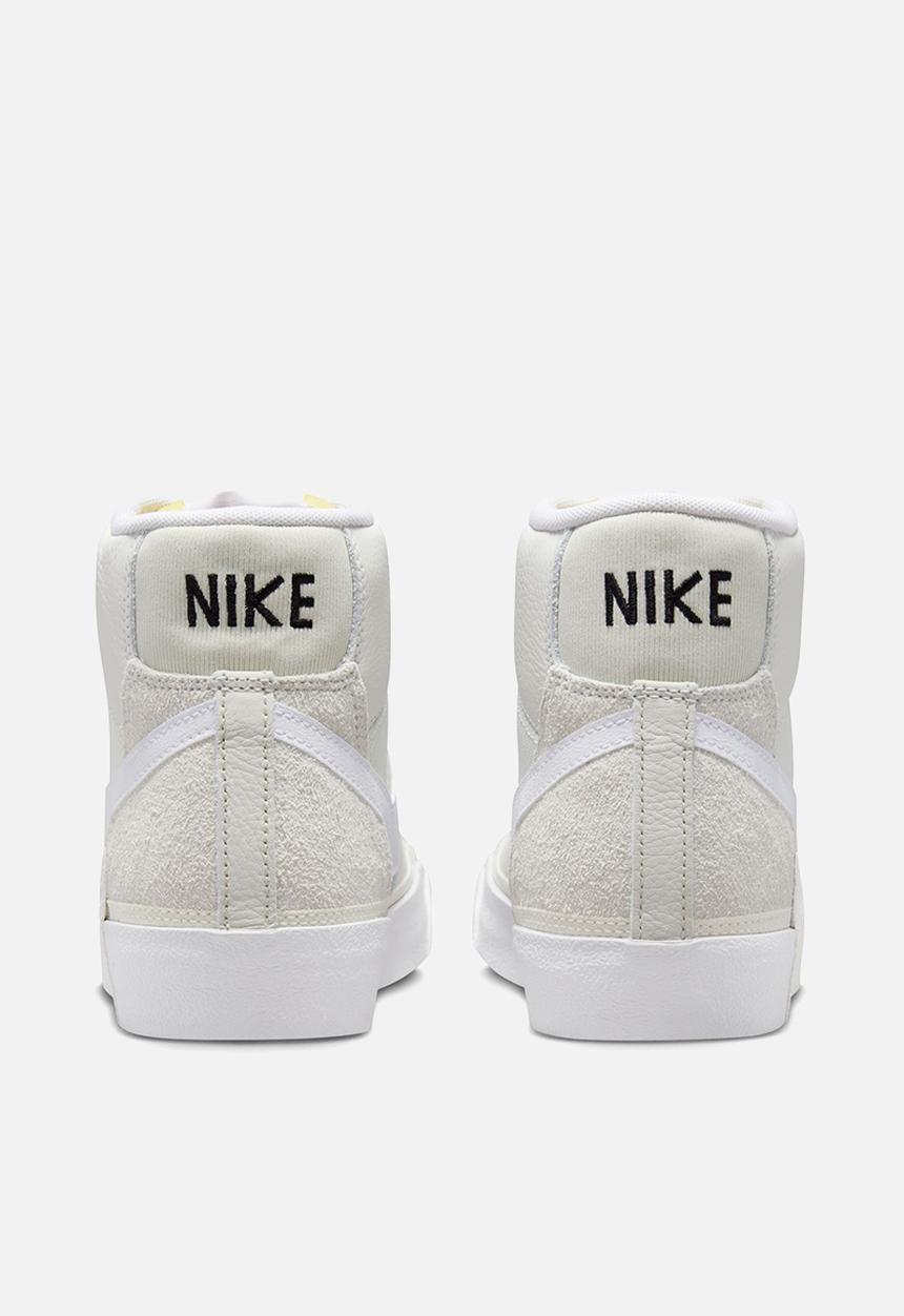Nike - Blazer '77 pro club