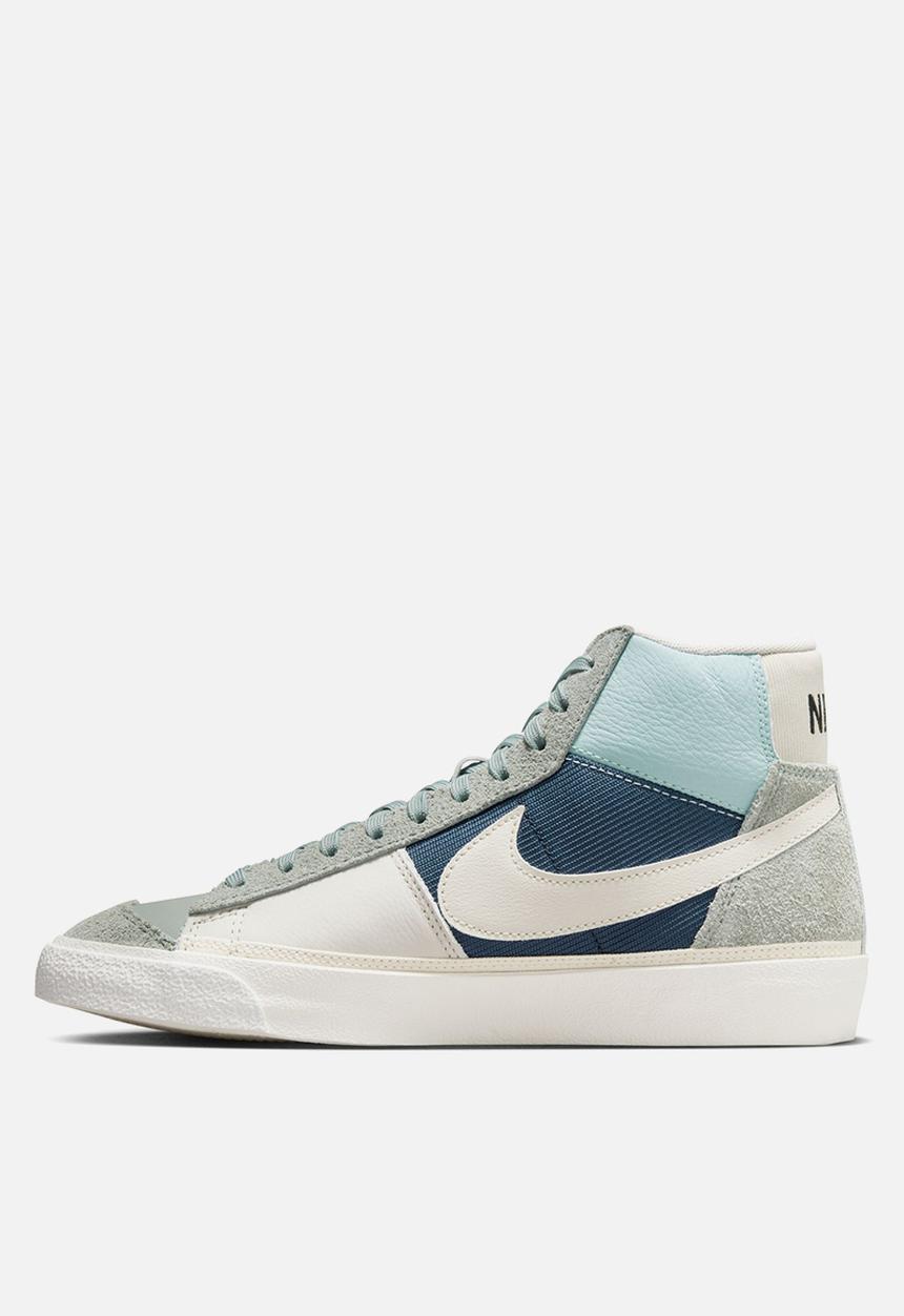 Nike - Blazer '77 pro club