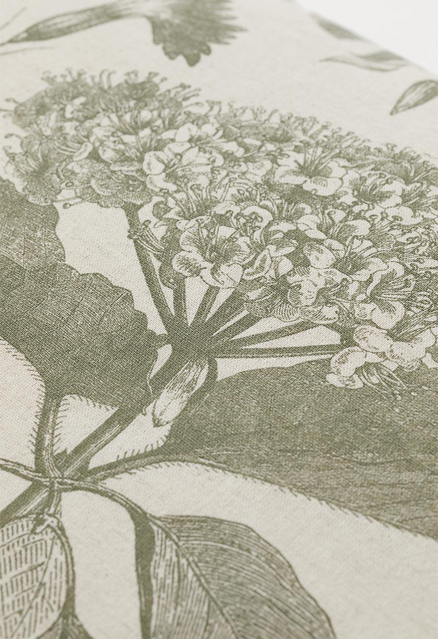 H&M - Patterned cushion cover - khaki green/floral