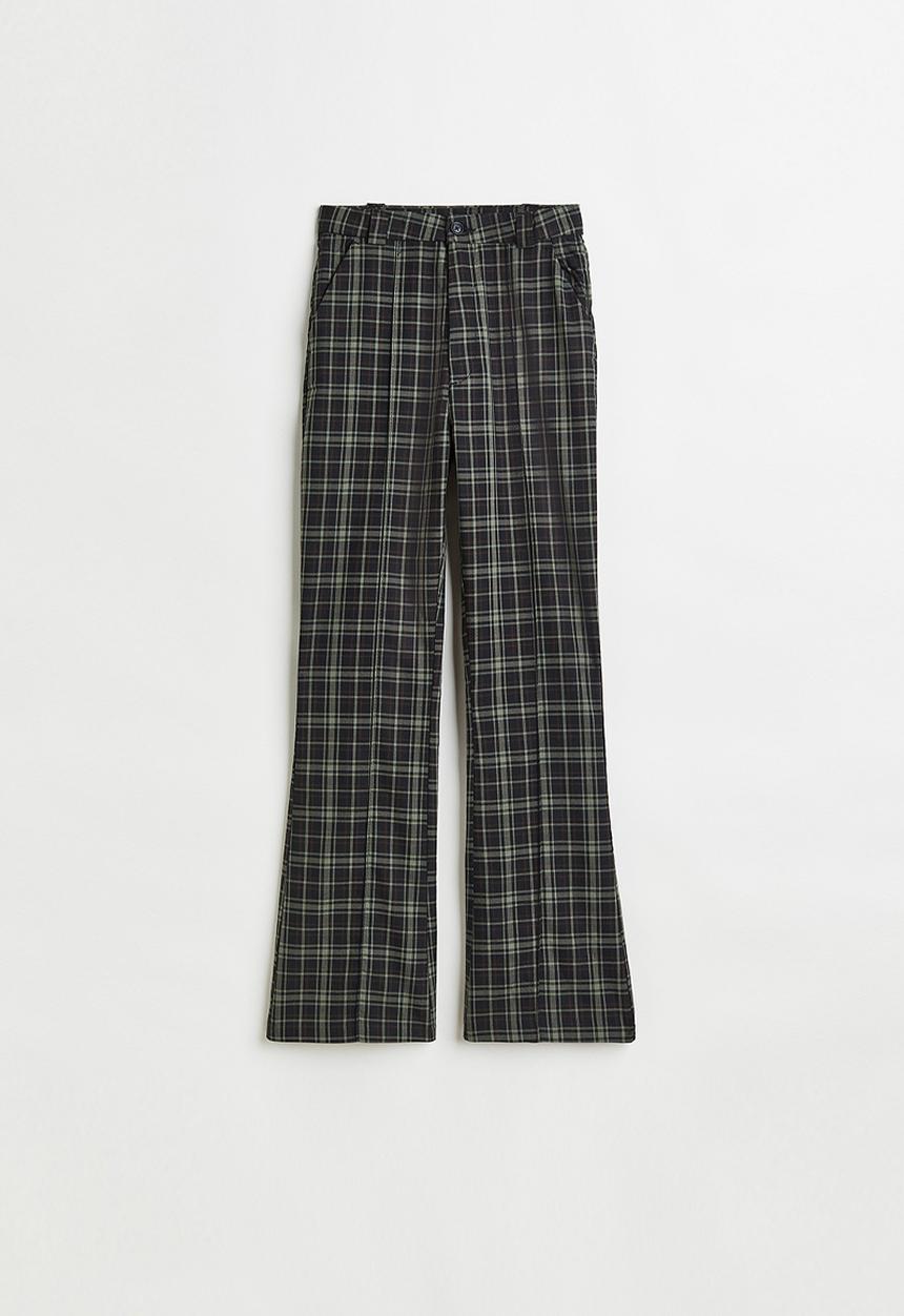 H&M - Flared tailored trousers - black/checked
