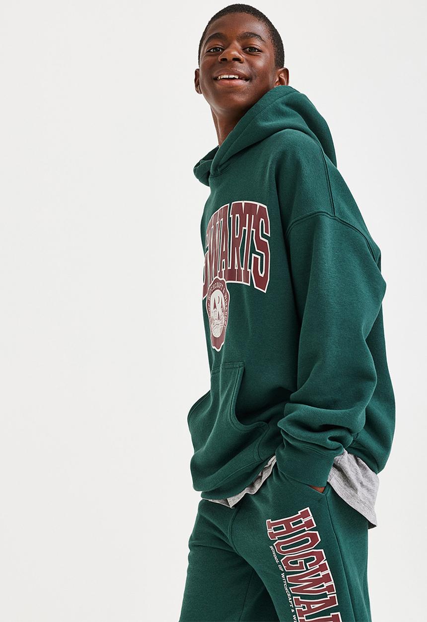 H&M - Printed hoodie - dark green/harry potter