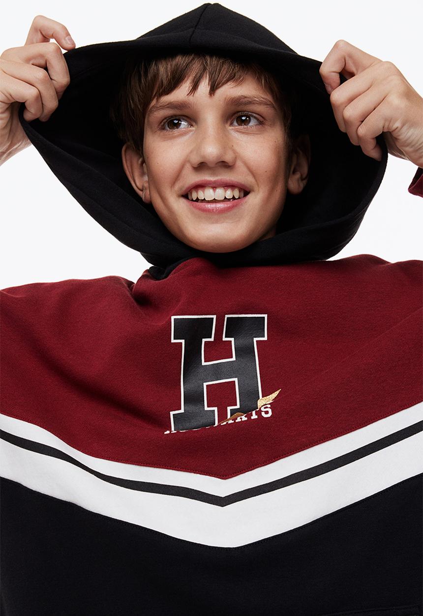 H&M - Oversized printed hoodie - dark red/harry potter