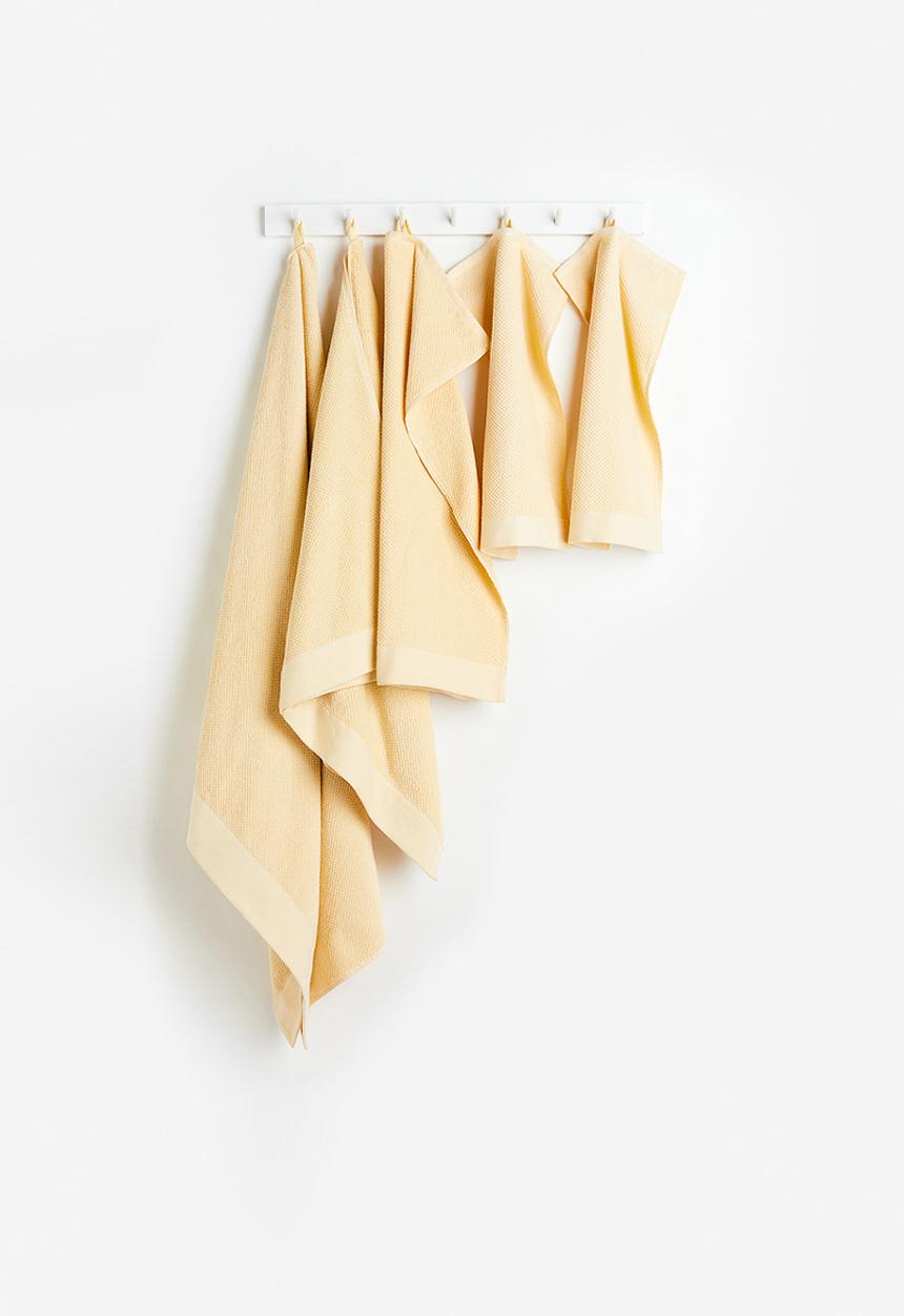 H&M - Cotton terry hand towel - light yellow