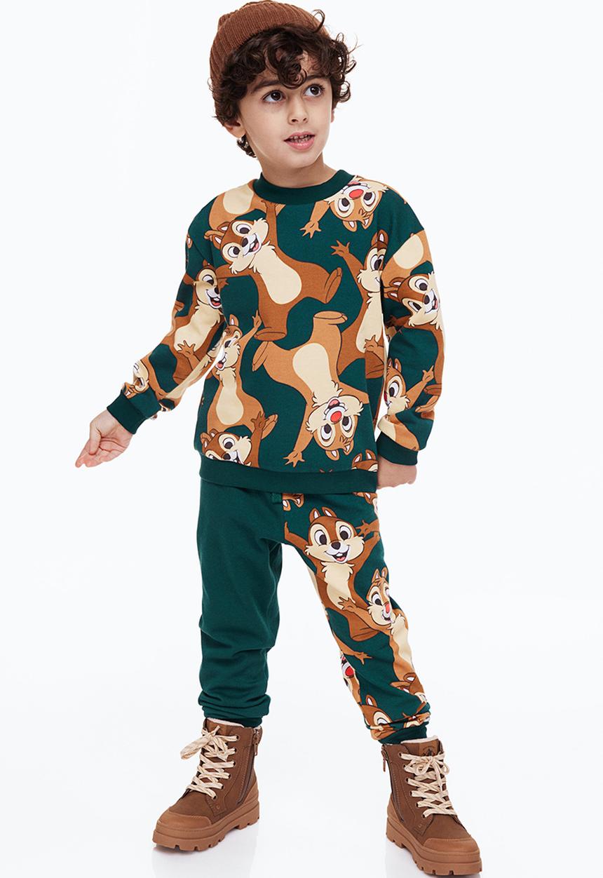 H&M - 2-piece printed sweatshirt set - dark green/chip 'n' dale