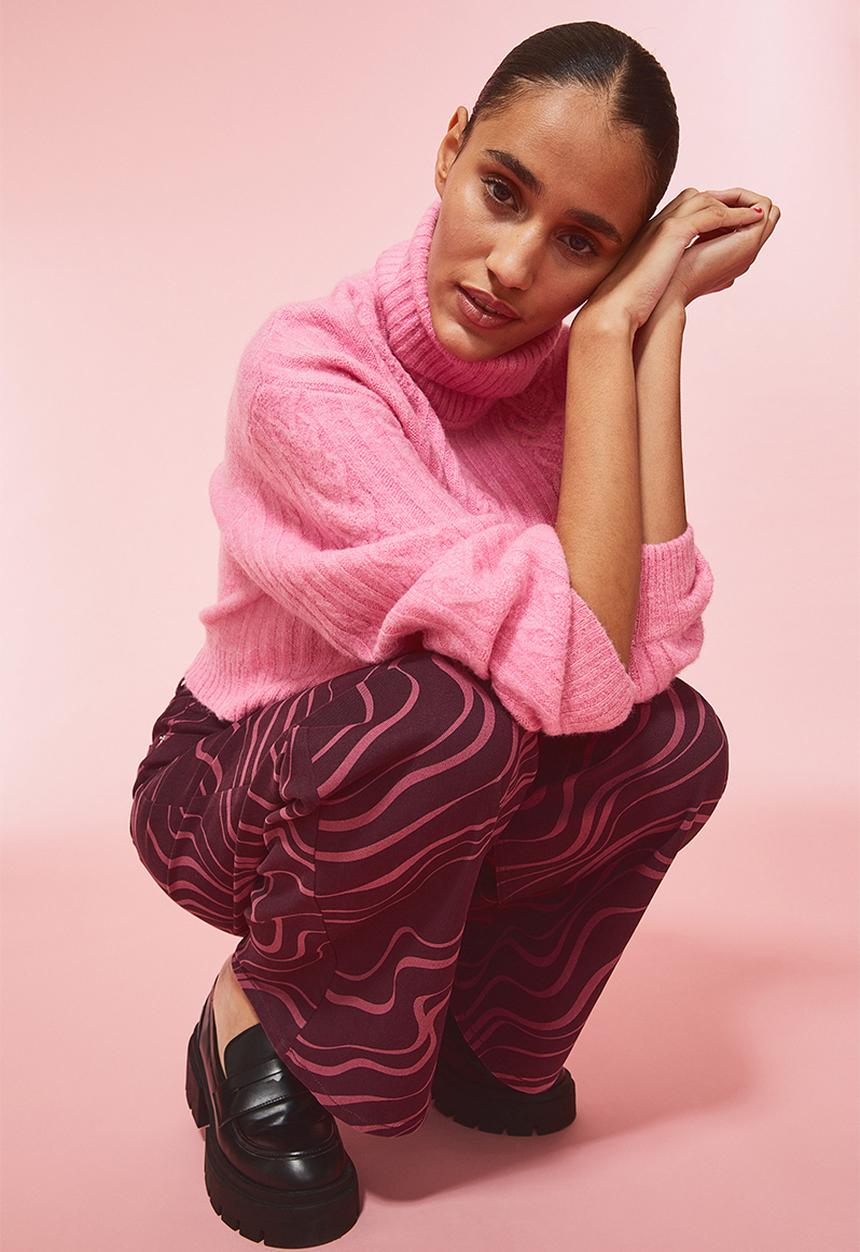 H&M - Wide twill trousers - plum purple/patterned