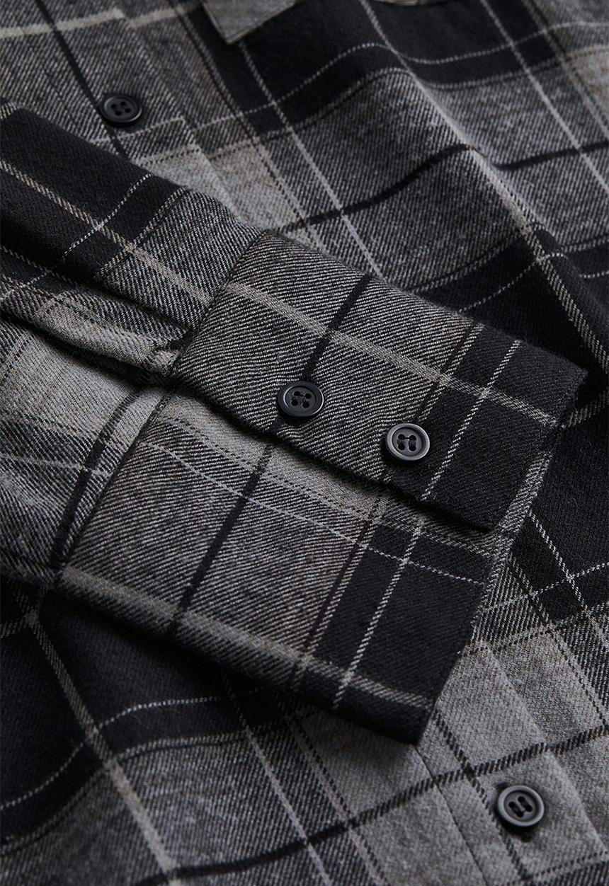 H&M - Oversized flannel shirt -  black/checked