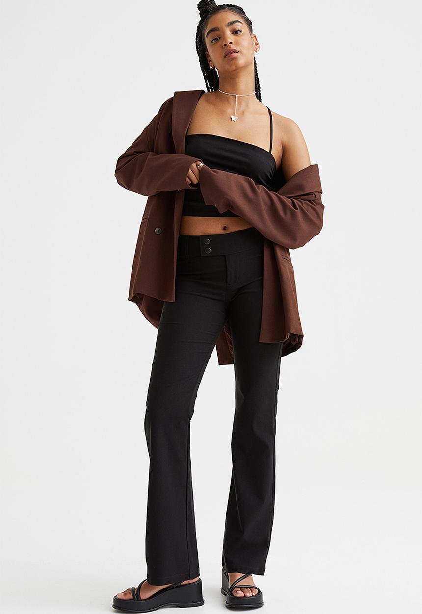 H&M - Low-waist flared trousers - black