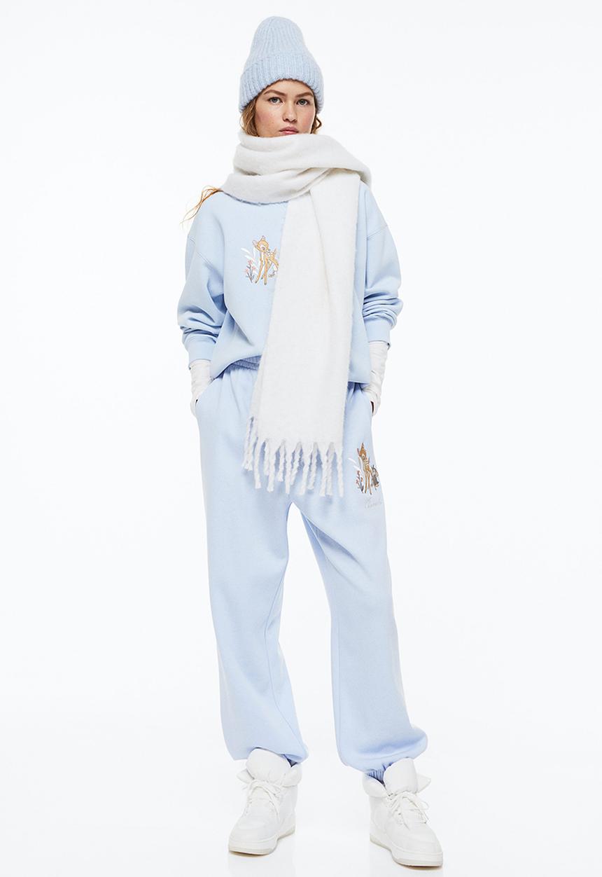 H&M - Printed joggers - light blue/bambi