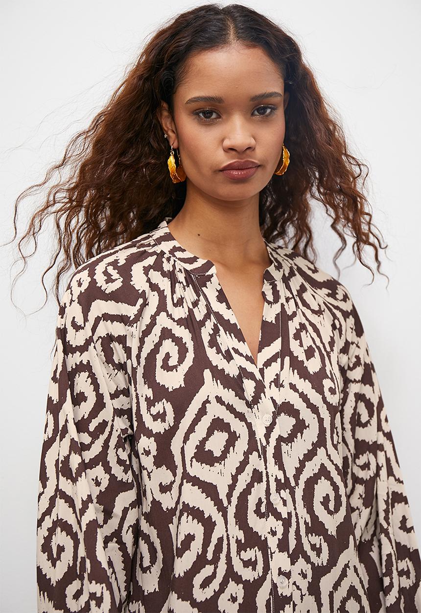 Superbalist - Button through raglan shirt dress - choc ikat