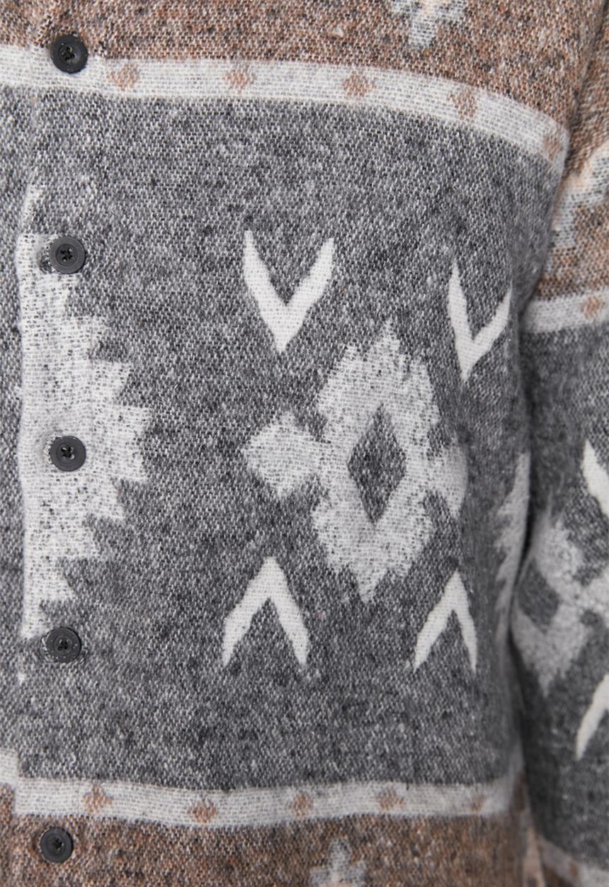 Trendyol - Navaho printed shirt - gray