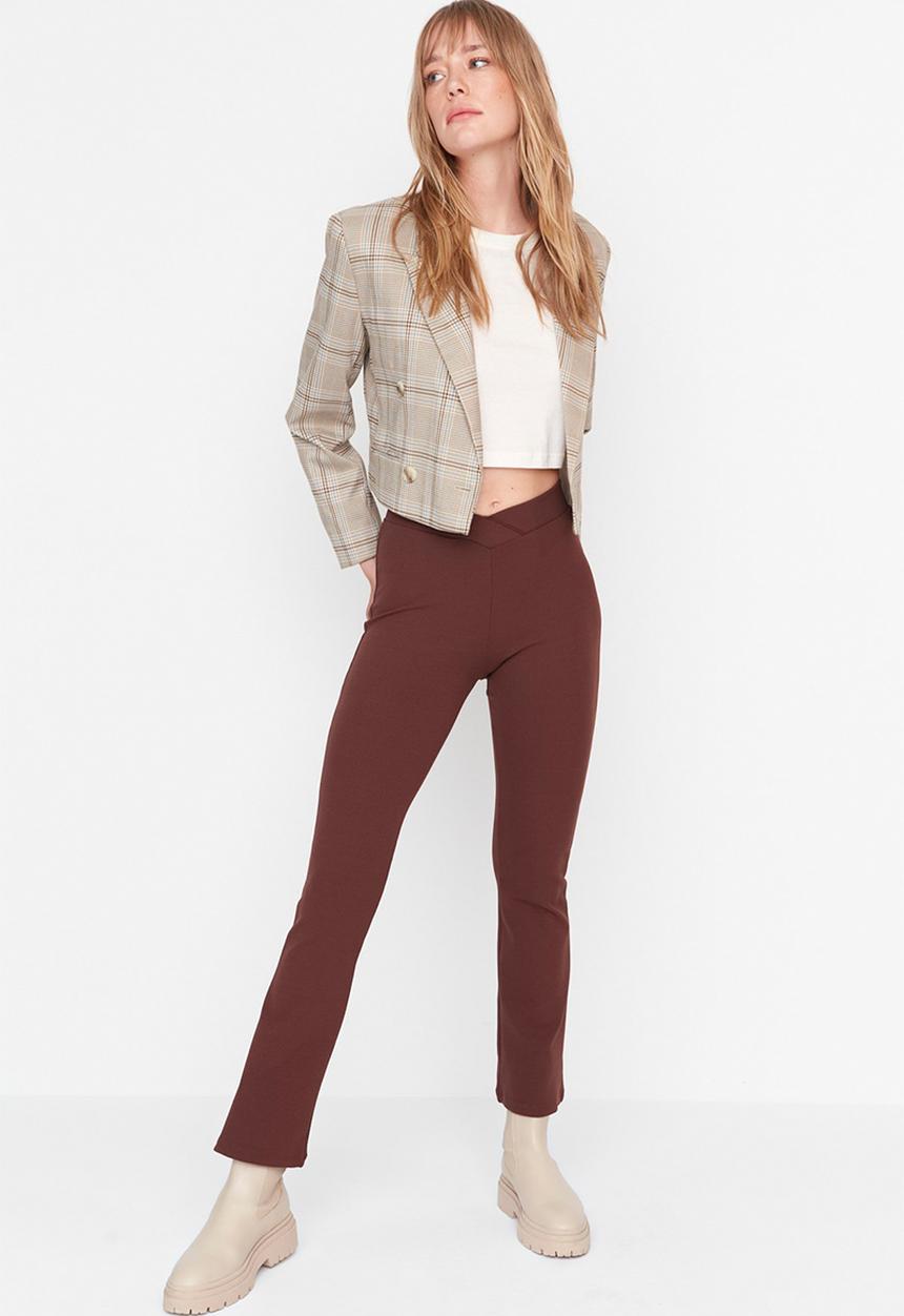 Trendyol - Ribbed knitted leggings - brown