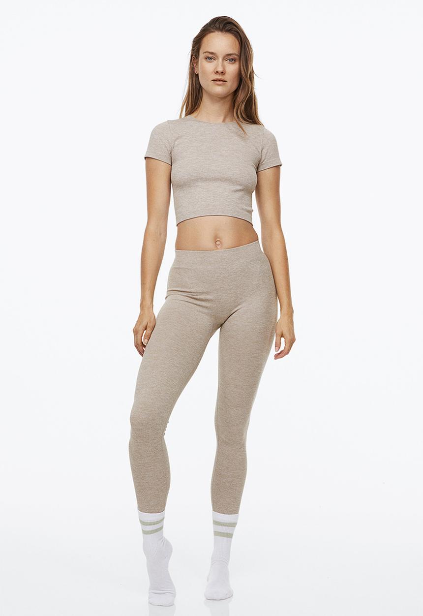 H&M - Thermolite® ribbed t-shirt - beige