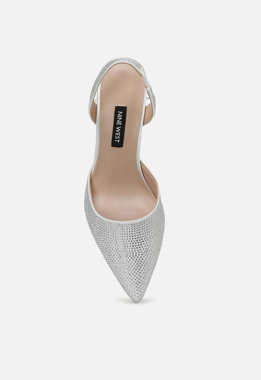 Nine West - Kena court heel - off white