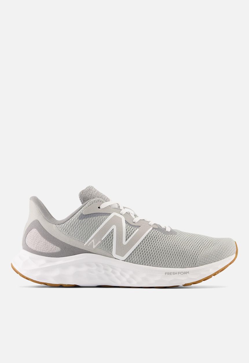 New Balance  - Fresh Foam Arishi V4