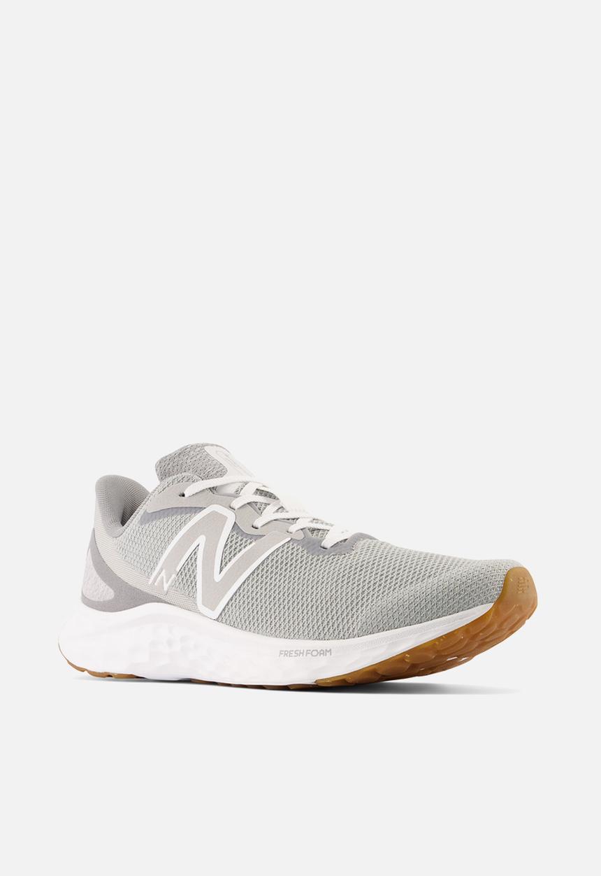 New Balance  - Fresh Foam Arishi V4