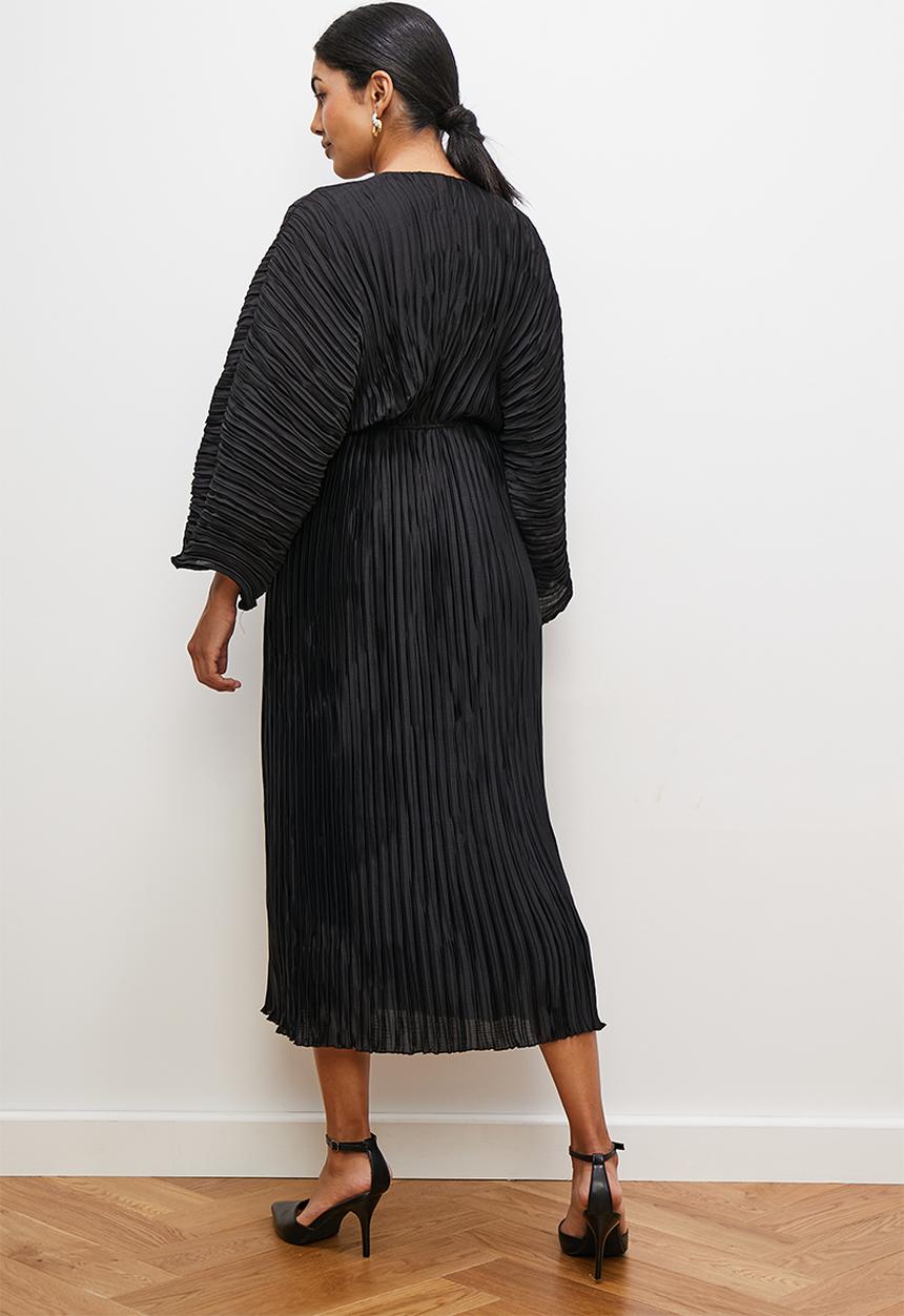 edit - Dolman sleeve pleated midi dress - black
