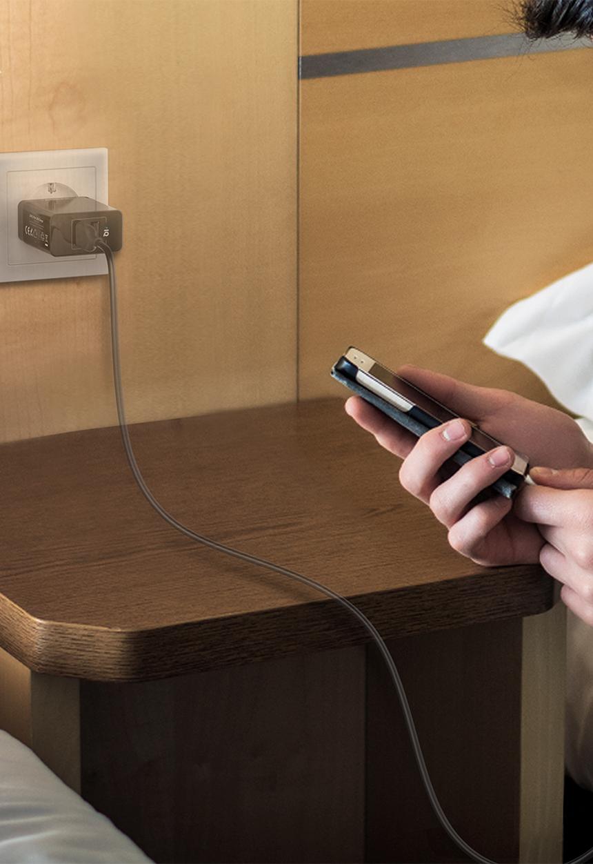 Anker - 2-Port USB Wall Charger 24W-Black