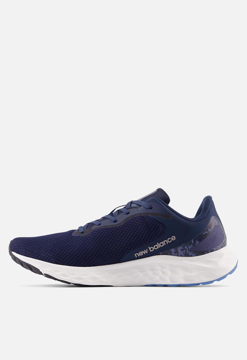 New Balance  - Fresh Foam Arishi V4
