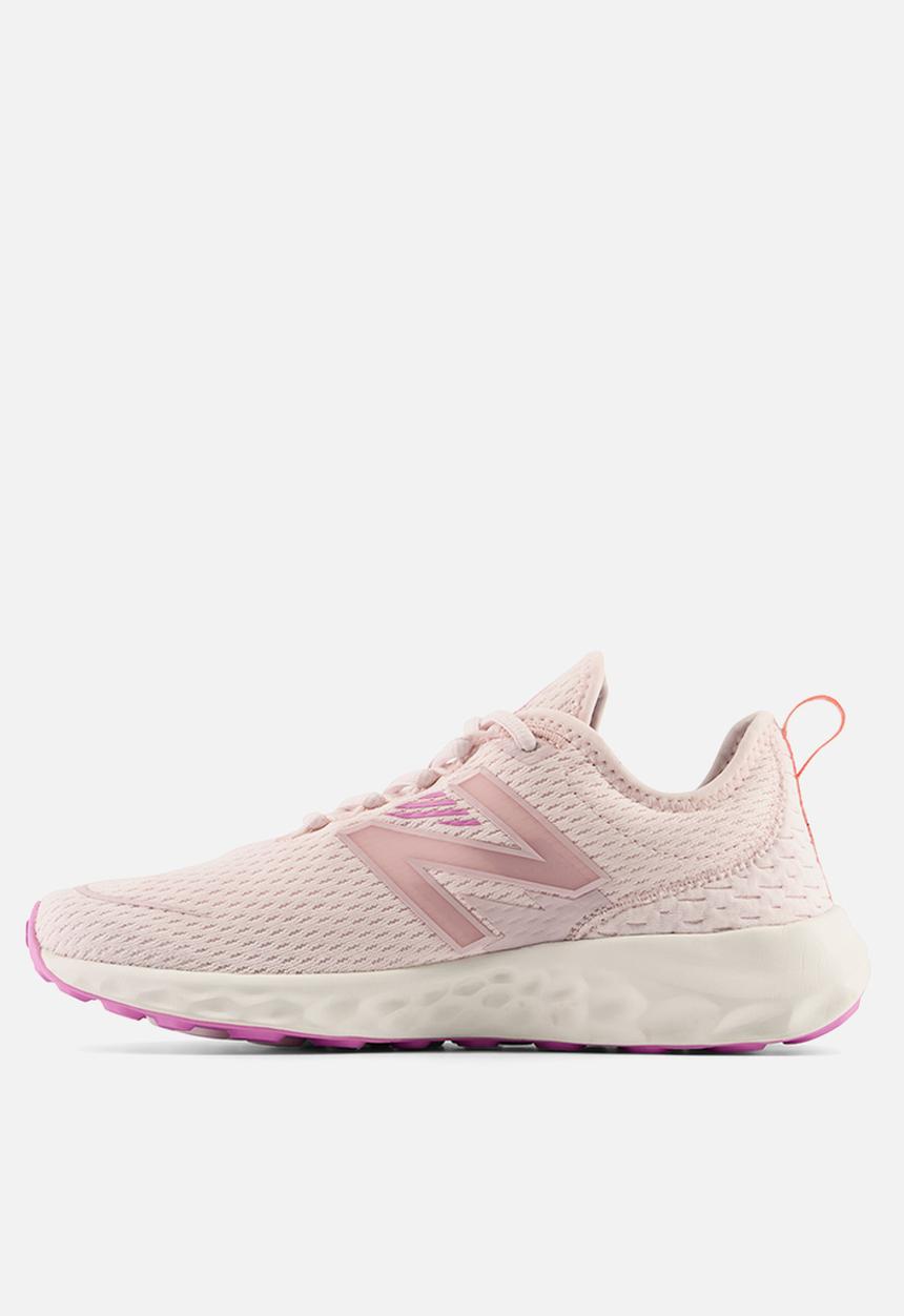 New Balance  - Fresh foam SPT V4 