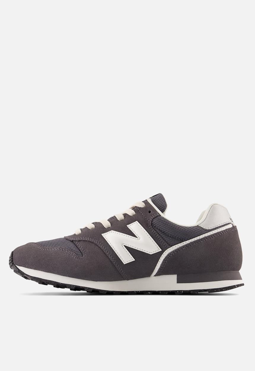 New Balance  - 373 V2 