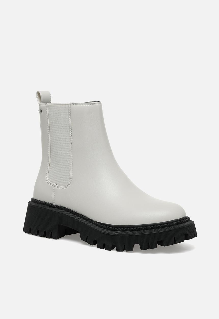 Nine West - Busen chelsea boot - off white