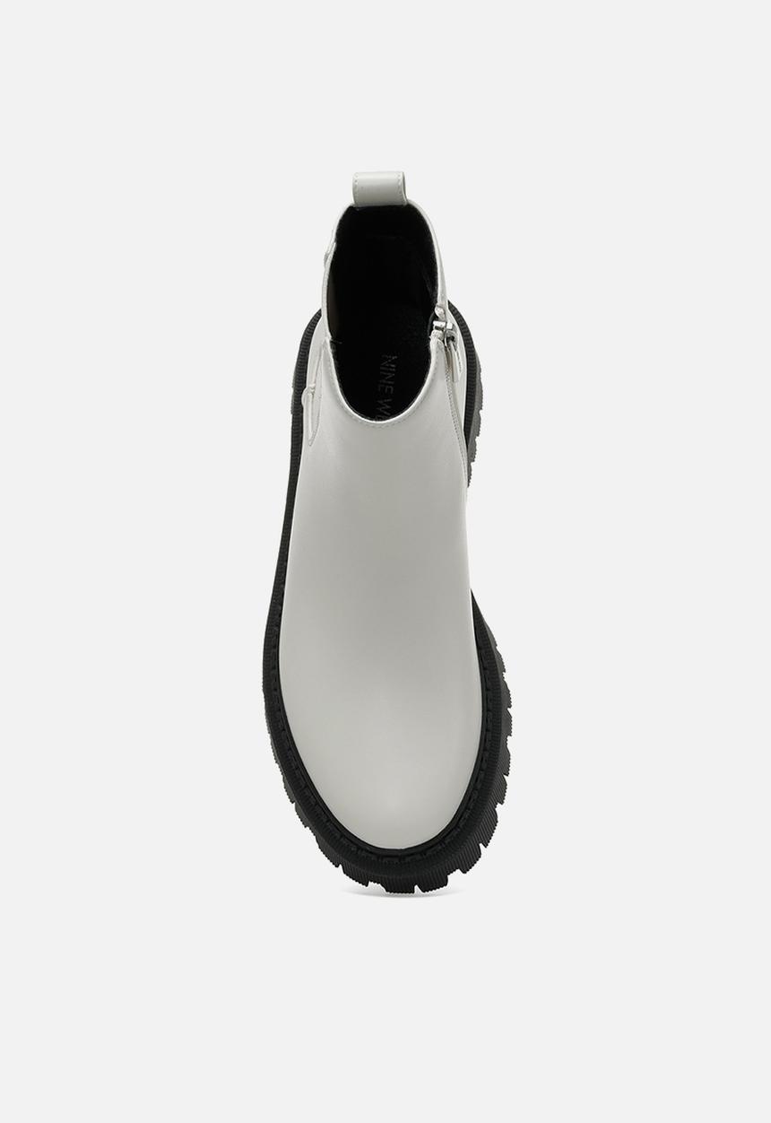 Nine West - Busen chelsea boot - off white