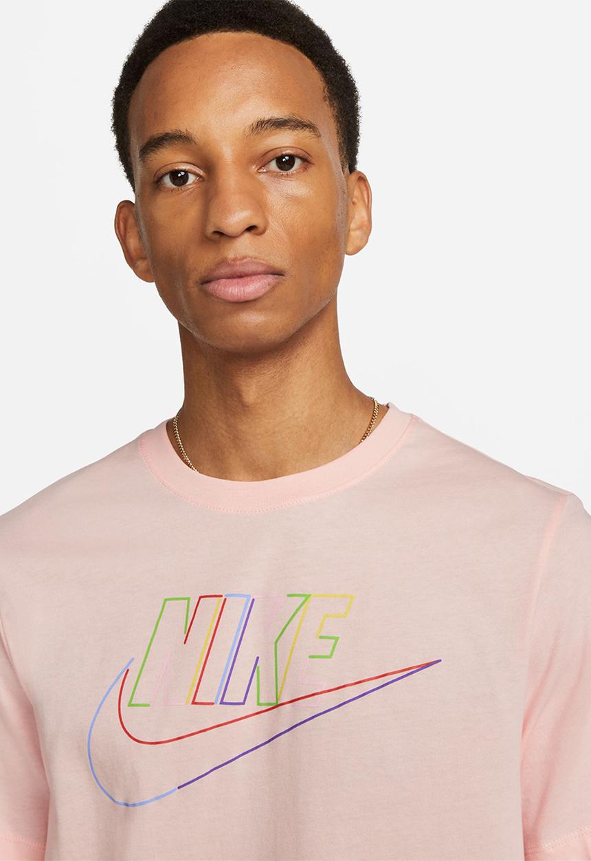 Nike - NSW Tee Club+