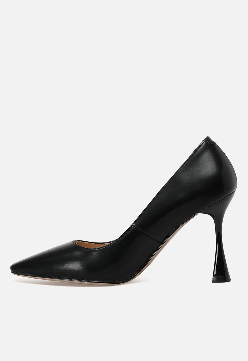 Nine West - Ecrina court heel - black