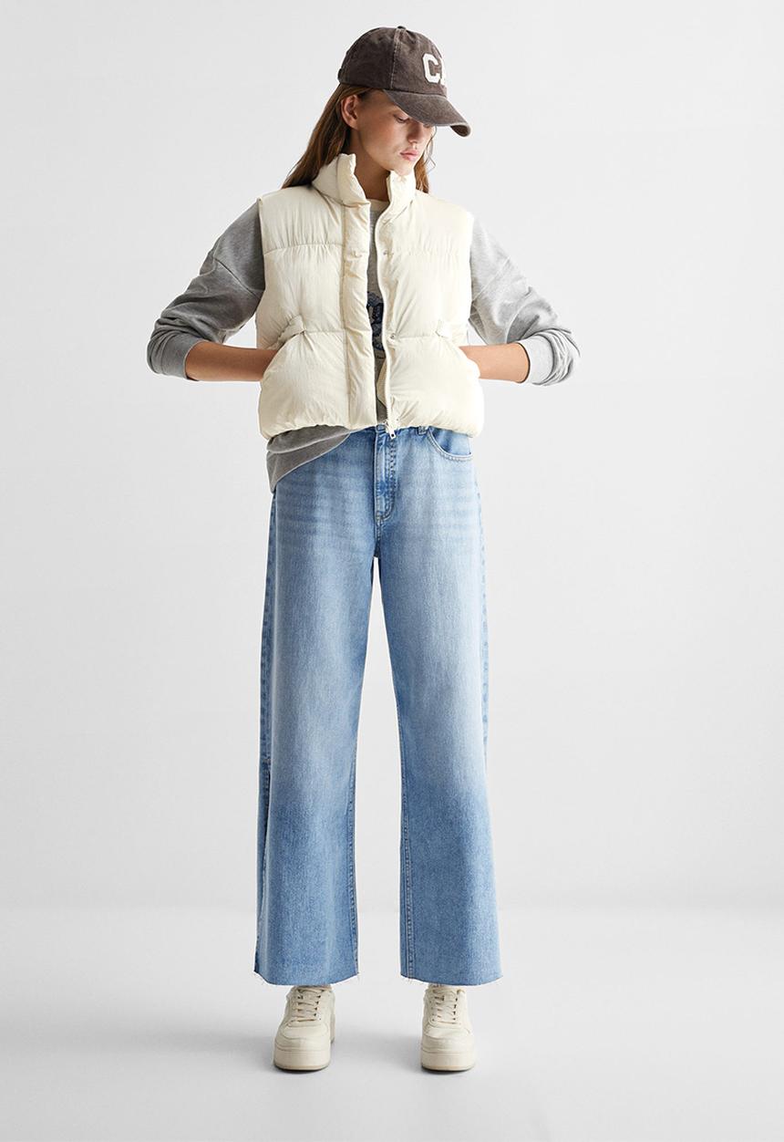 MANGO - Waistcoat shinny - light beige