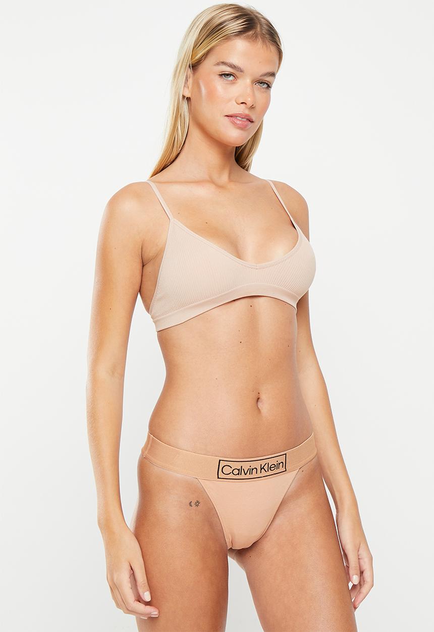Calvin Klein - Reimagined heritage string thong - clay