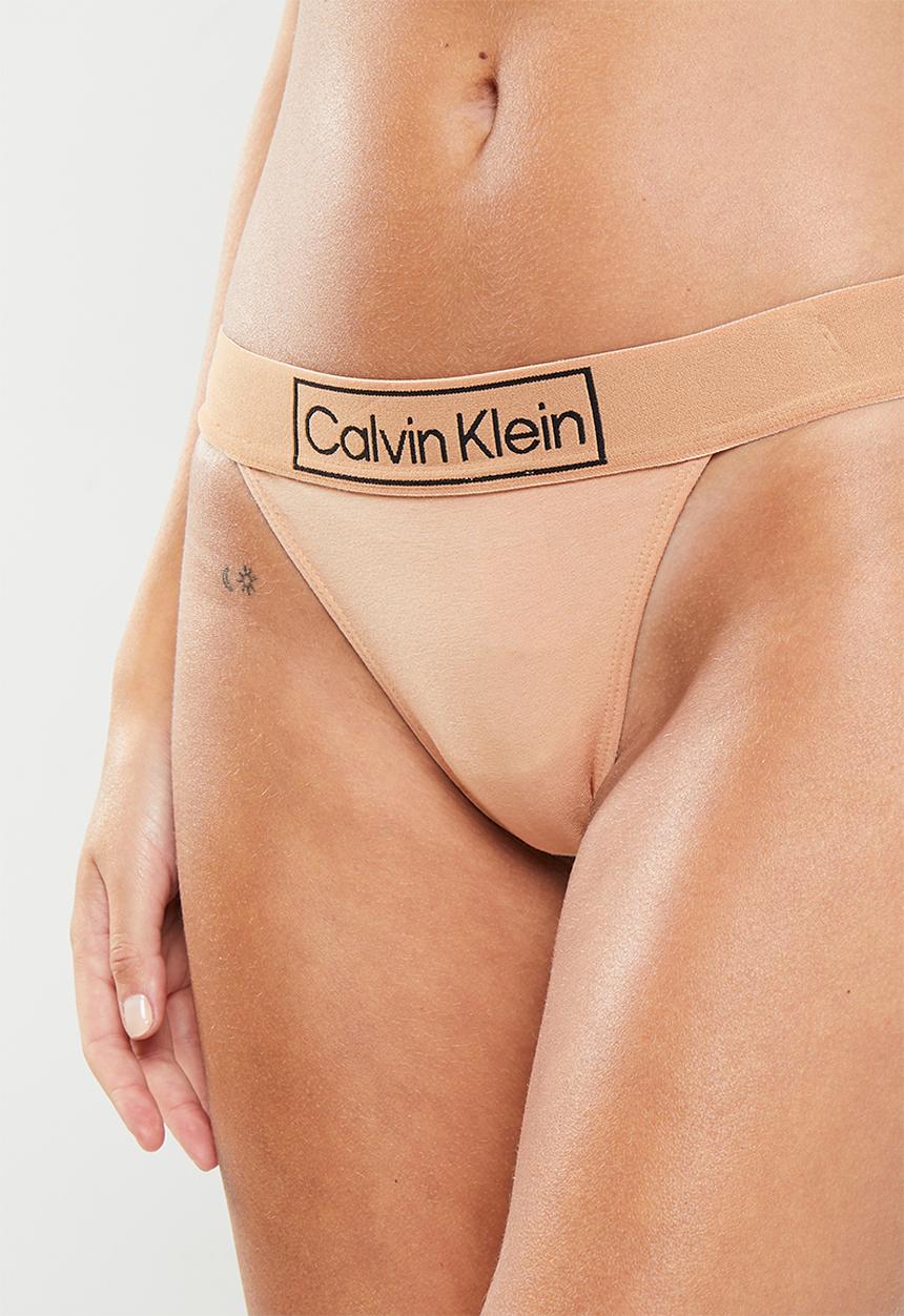 Calvin Klein - Reimagined heritage string thong - clay