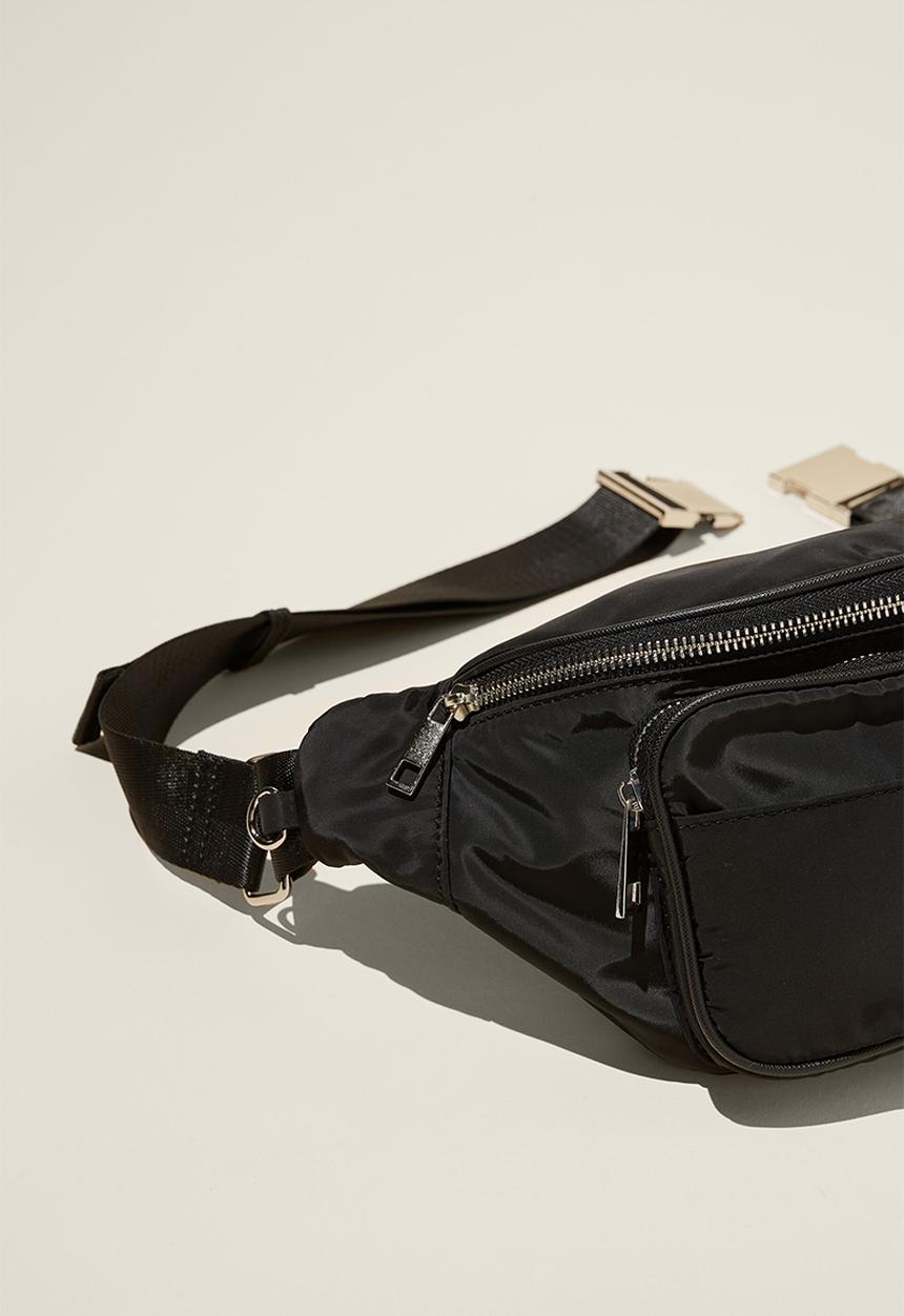 Rubi - Lola belt bag - black