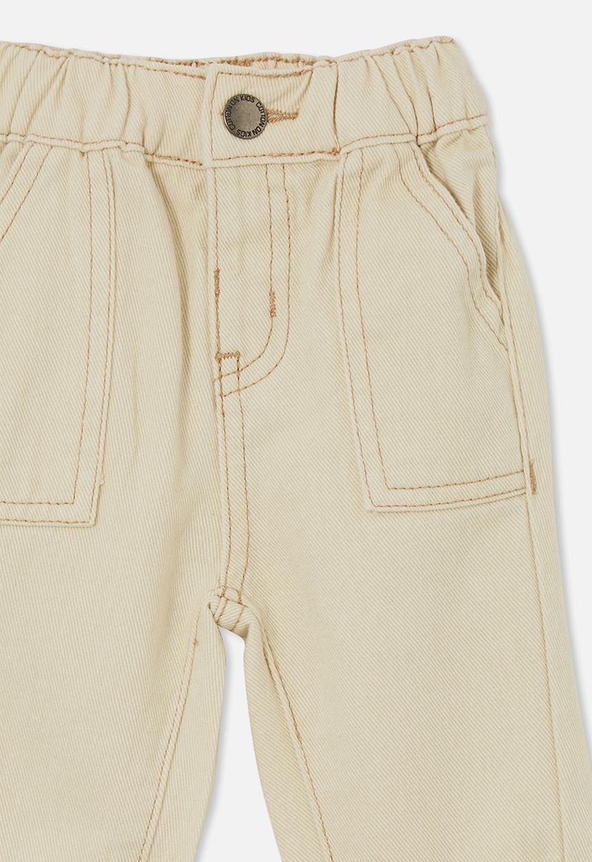 Cotton On - Kai baby carpenter jean - albany ecru