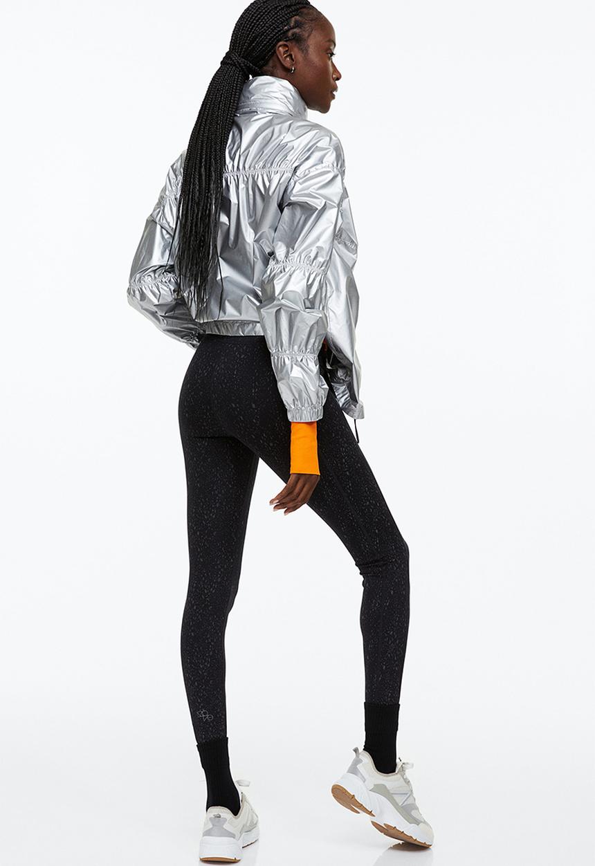 H&M - Reflective running tights - black/patterned