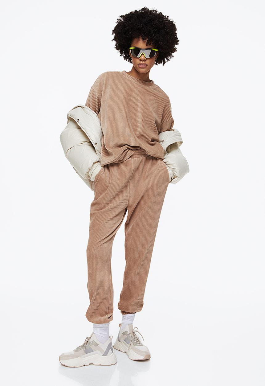 H&M - Velour joggers - beige