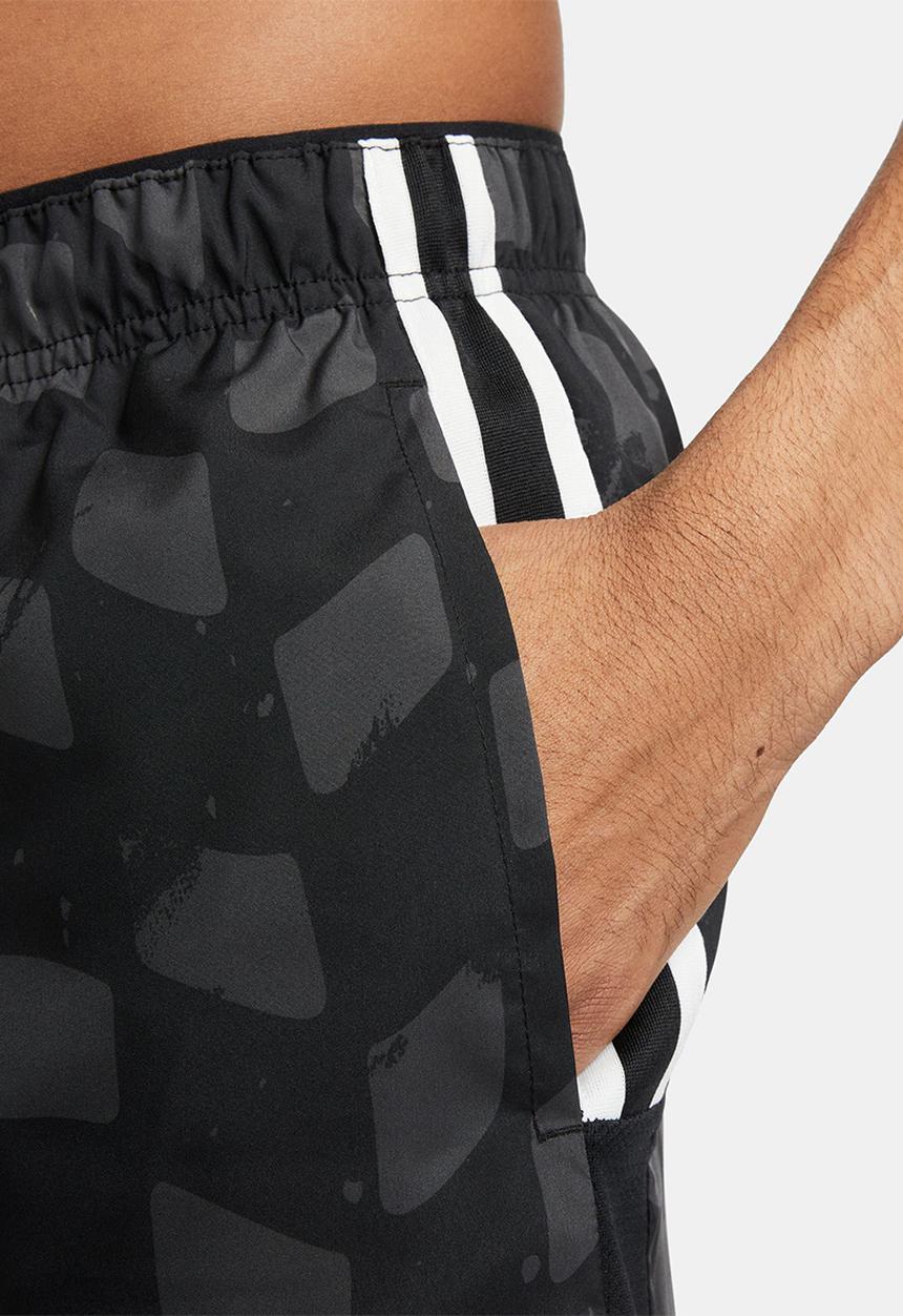 Nike - Nike Dri-FIT Challenger 7" Unlined Running Shorts