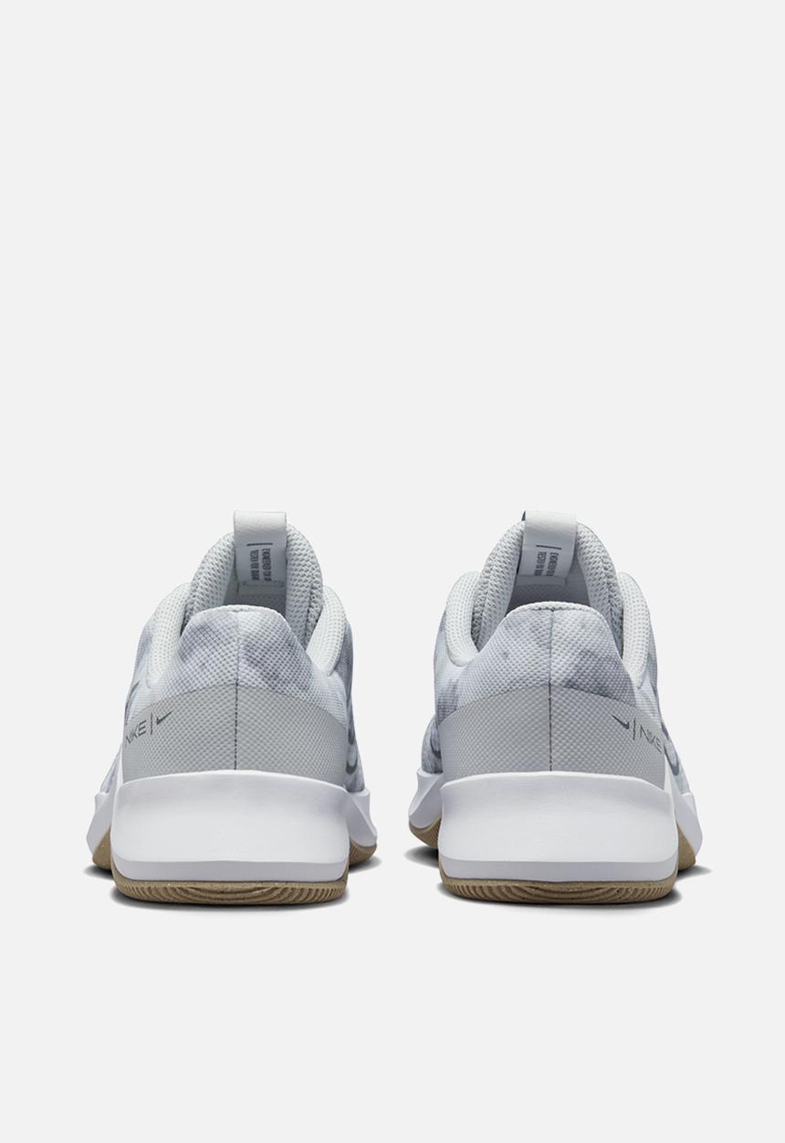 Nike - MC Trainer 2 premium - photon dust/cool grey-white-khaki