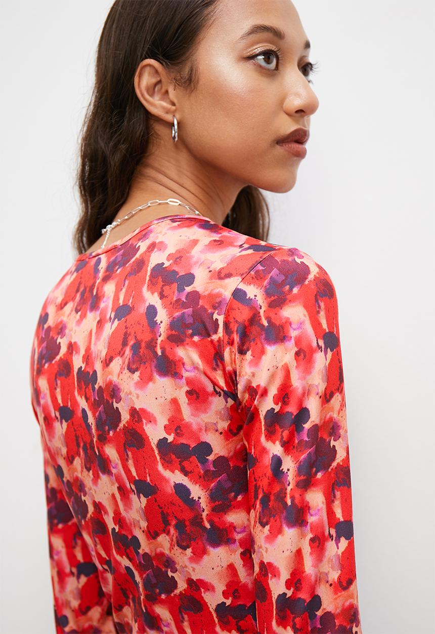 Superbalist - Cf ruched top - soft focus