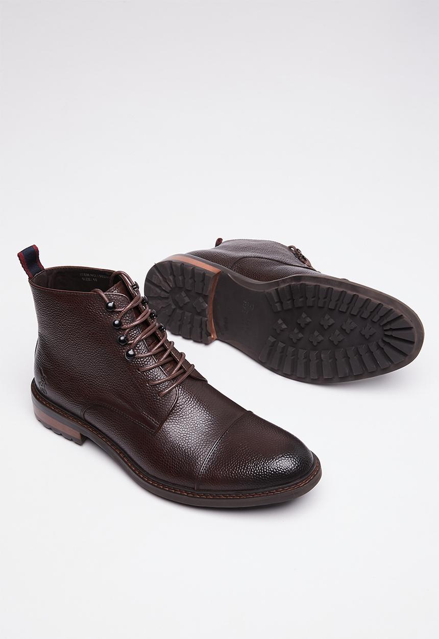POLO - Pebbled lace up leather boot - brown