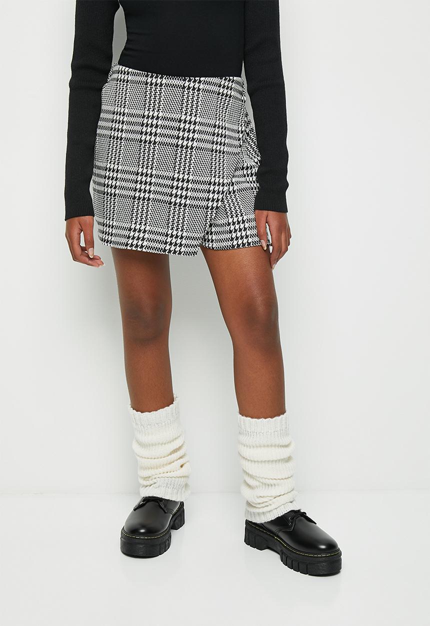 Superbalist - Check skort - black & white