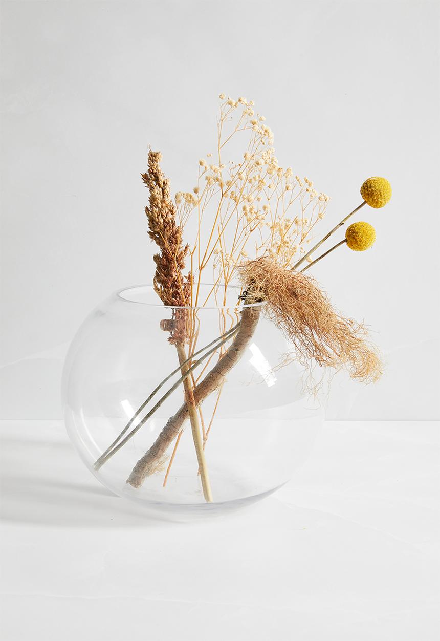 Silk By Design - Round glass vase - clear